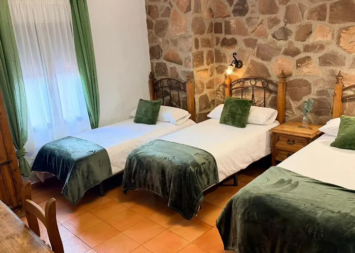 Rural La De Lia Hotell 2*