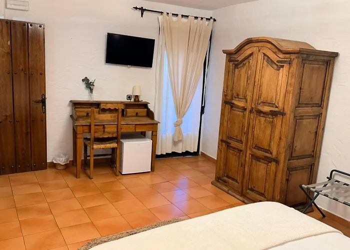 Rural La De Lia Hotell Berzocana